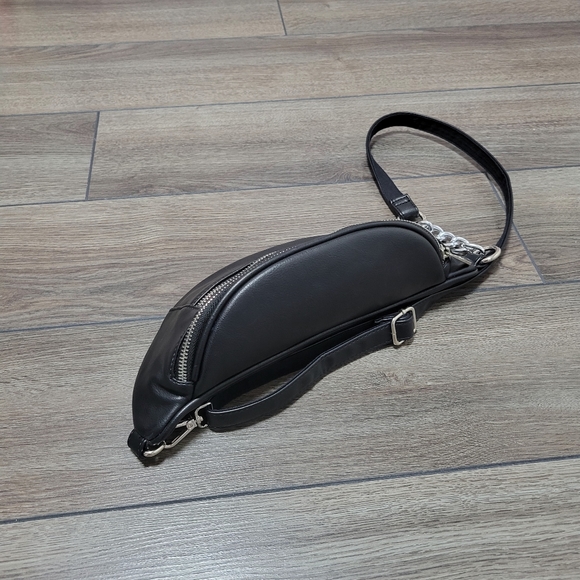 SOLD ---- NWOT David Jones Belt Bag Purse - Picture 3 of 16